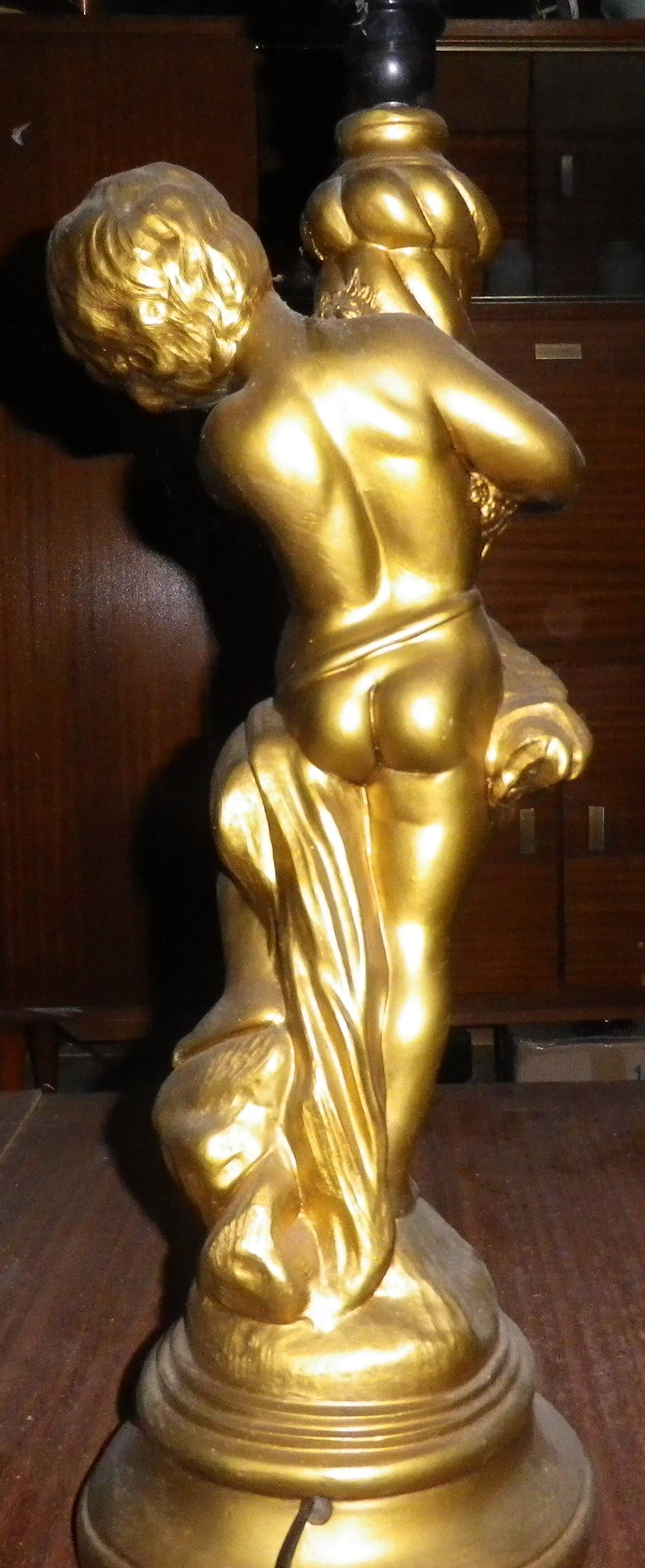 lampe ange plâtre doré