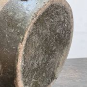 Cruche à huile à trois anses