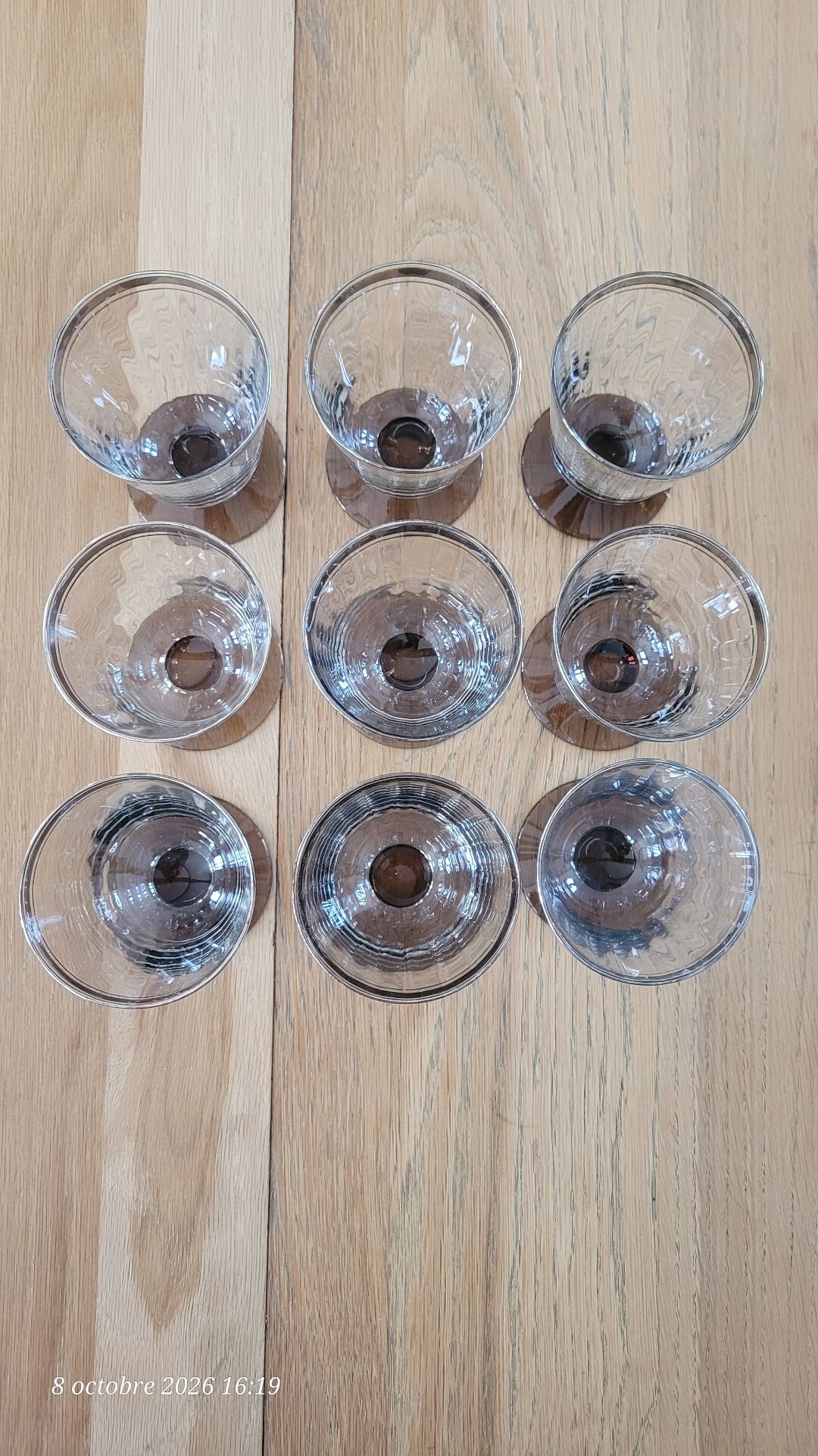 9 verres à eau vintage
