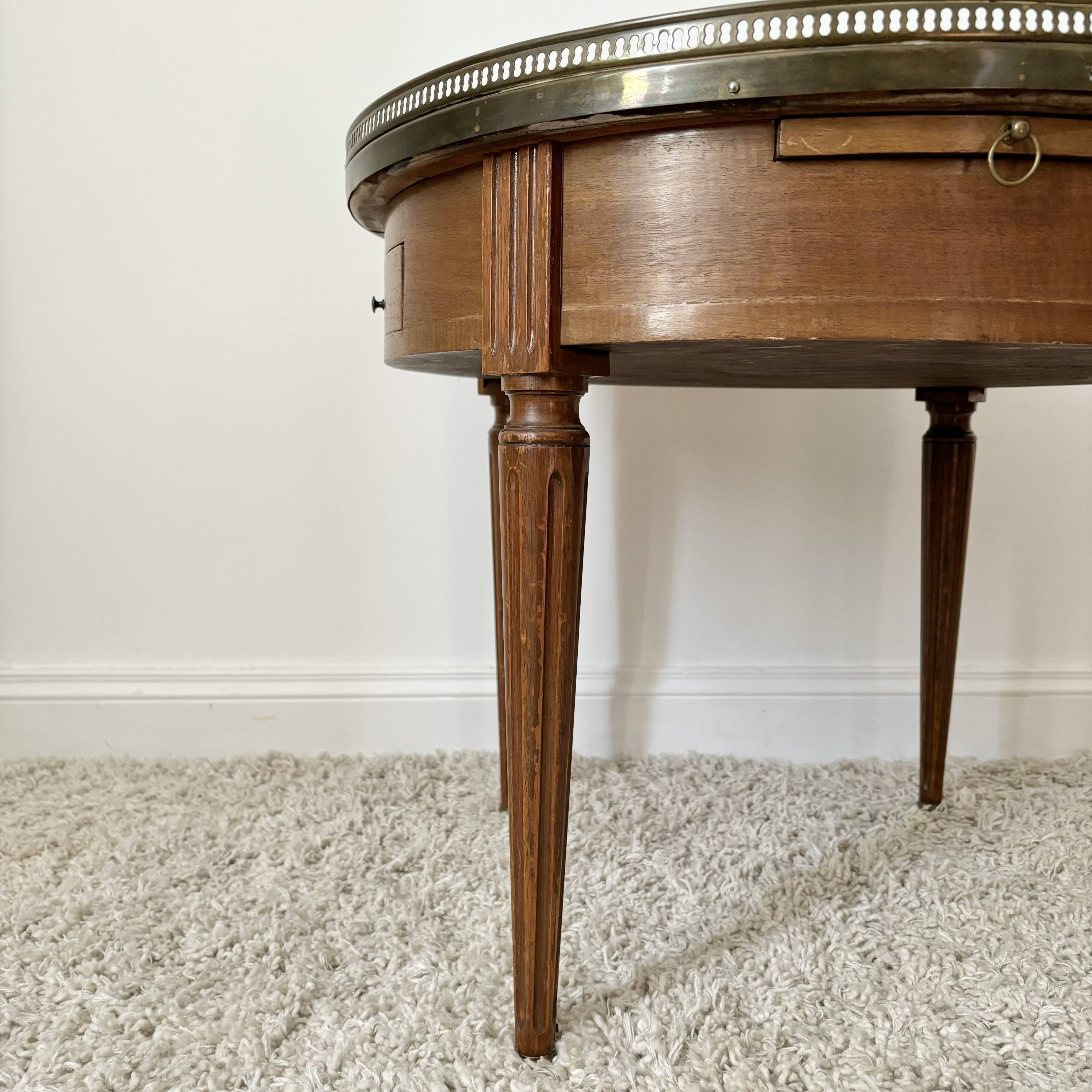 Hot water bottle table