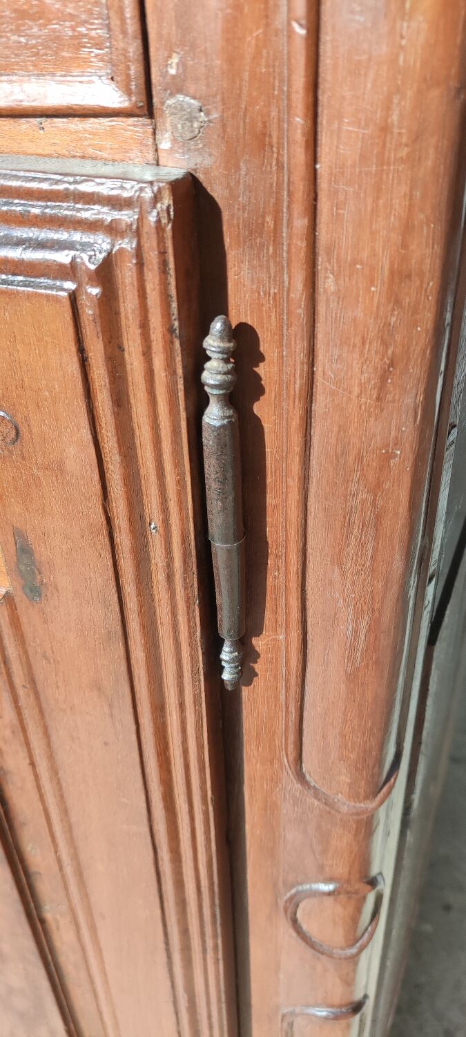 Louis xv walnut sideboard 18th century, Basque support buffet