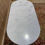 Table de bistrot en marbre oval et fonte