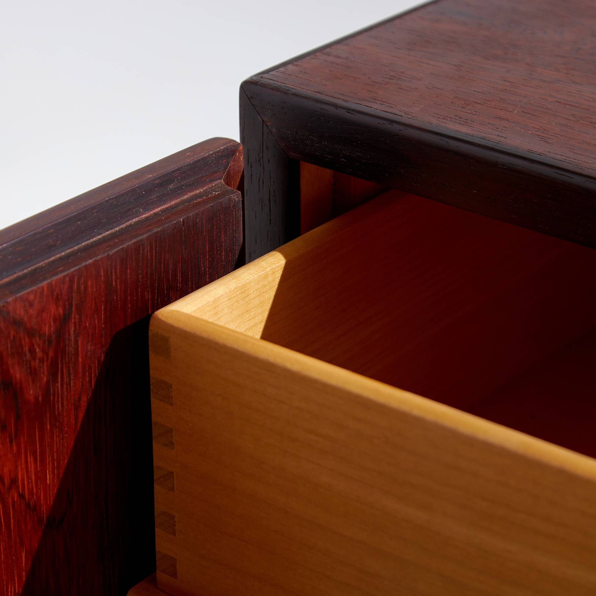 MODEL A 232 / CHINA ROSEWOOD CABINET BY BØRGE MOGENSEN FOR FDB MØBLER (MK9358)