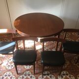 Table and 4 chairs Hans Olsen