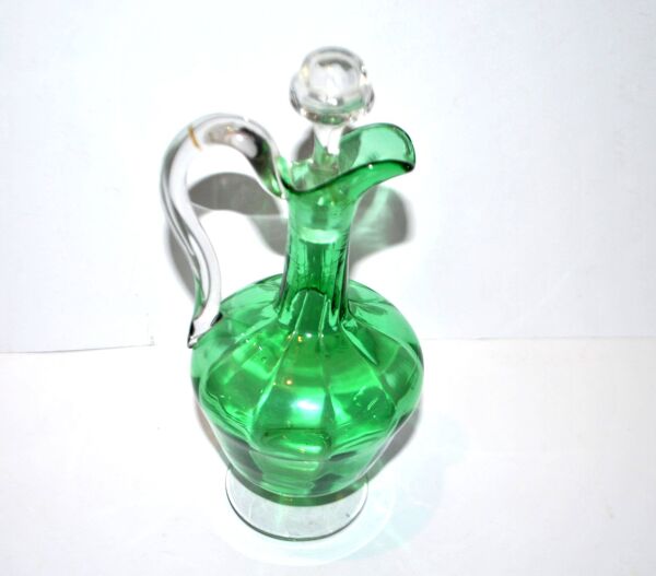 Carafe canette en cristal à côtes vénitiennes couleur vert – pichet à vin ancien