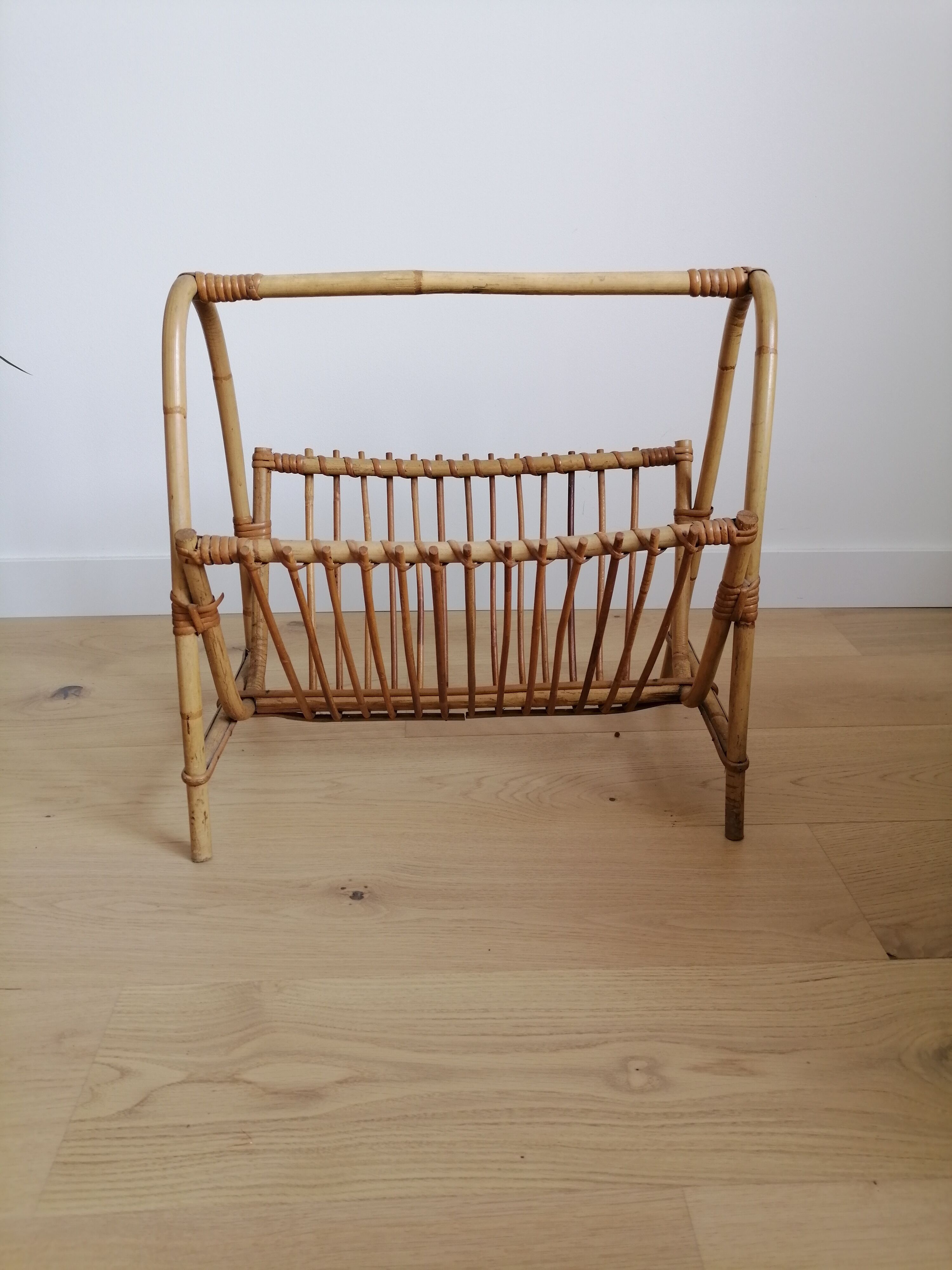 Rattan magazine holder