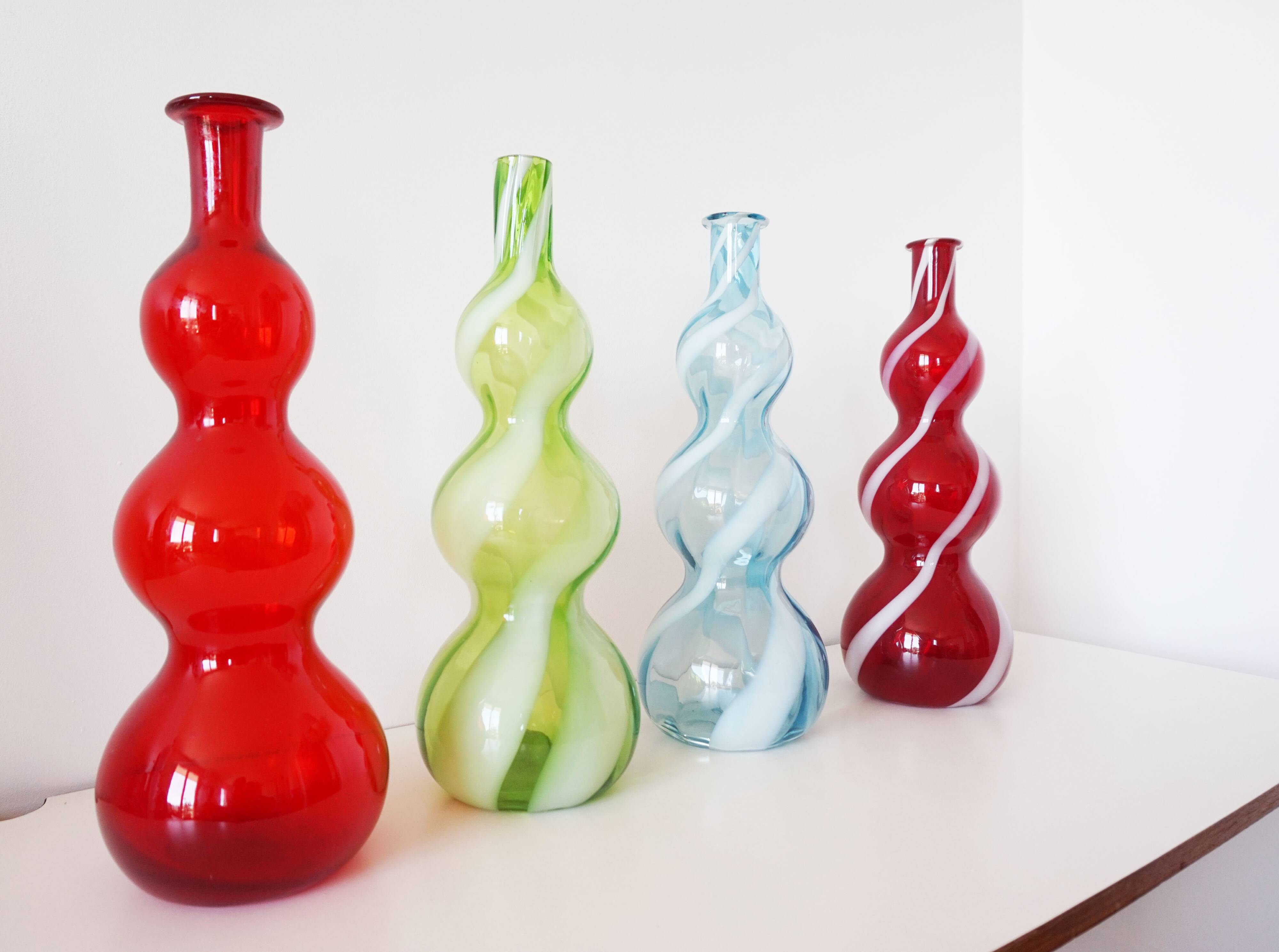 Italian carafe, blown glass, red Empoli.