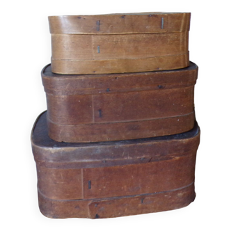 Wooden nesting boxes from the 20s and 30s