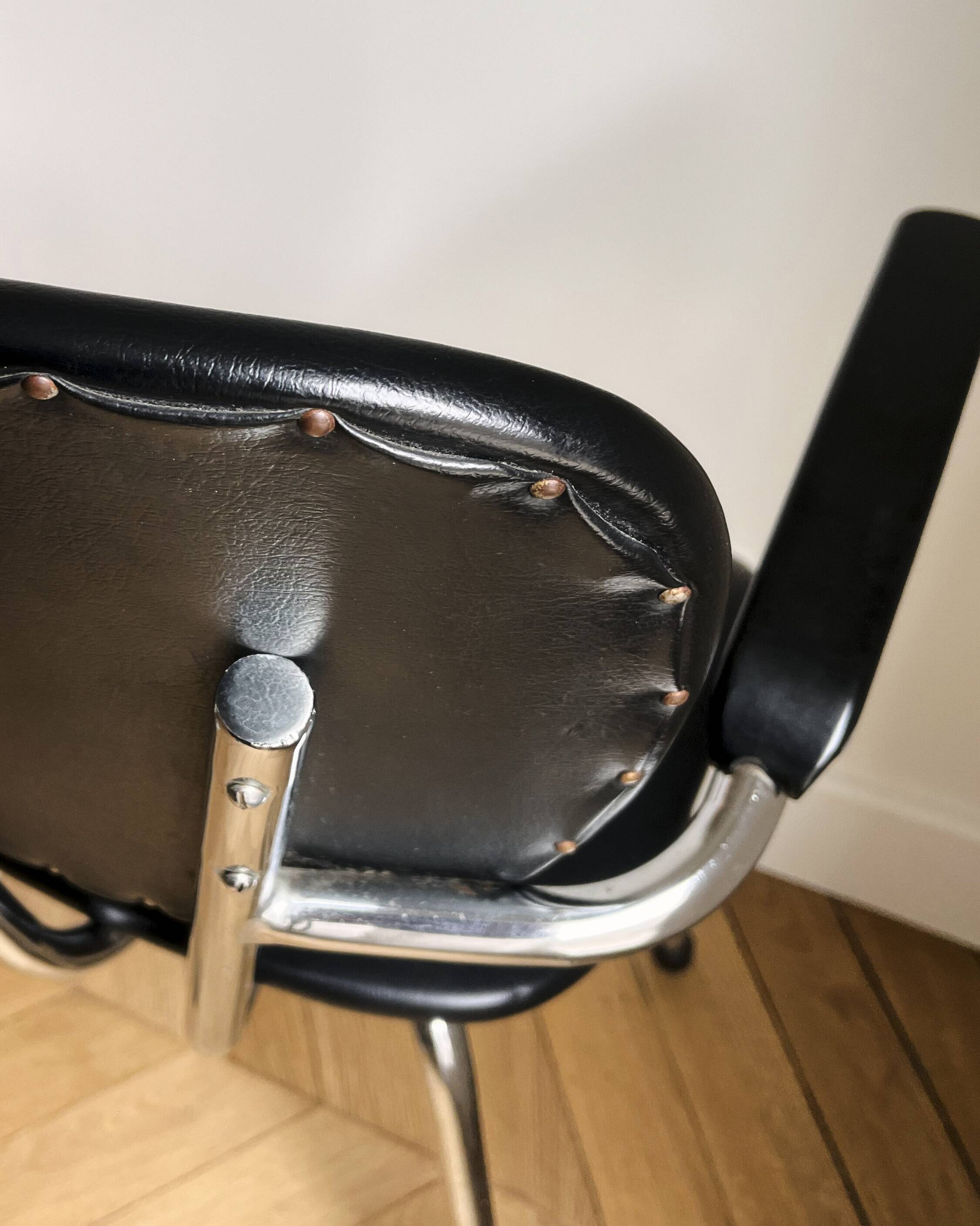 Chaise Tubax vintage 1950