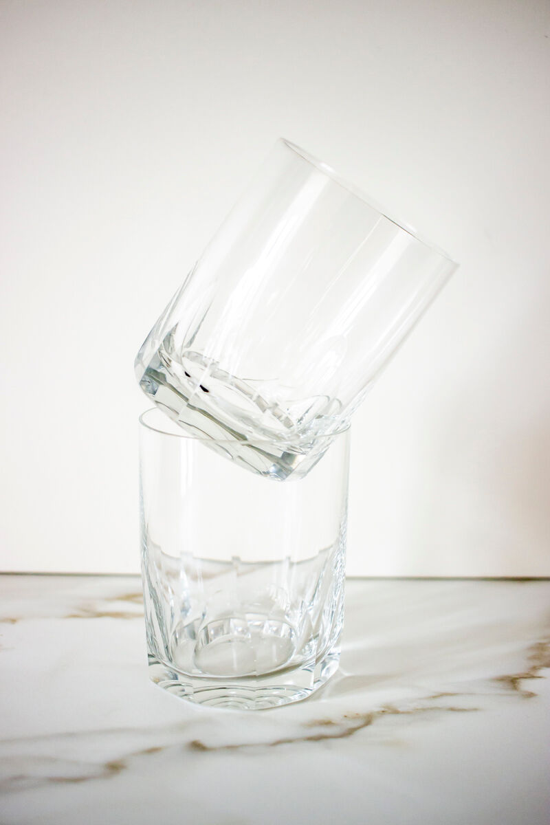 Paire de verres à whisky en verre taillé