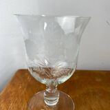 Coupe en verre en forme de calice