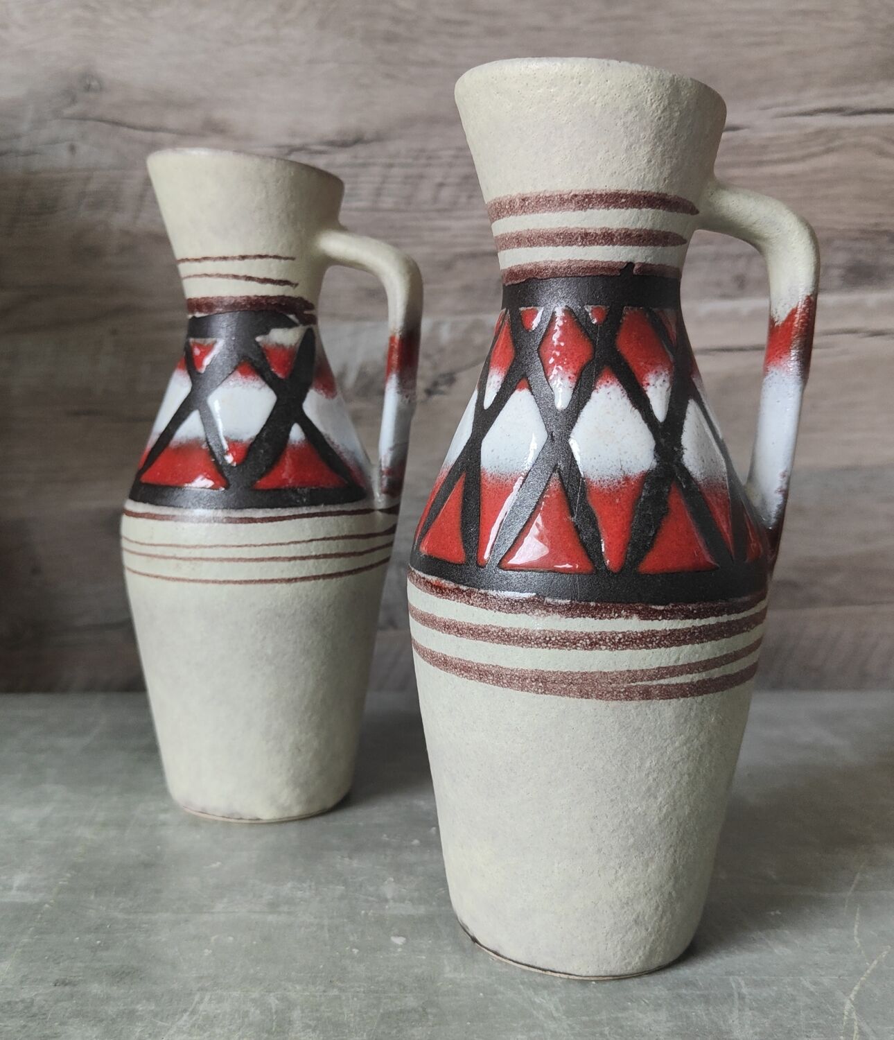 Pair of pitchers fat lava Germany