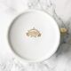 Ensemble de 7 tasses vintage en porcelaine blanche et dorée