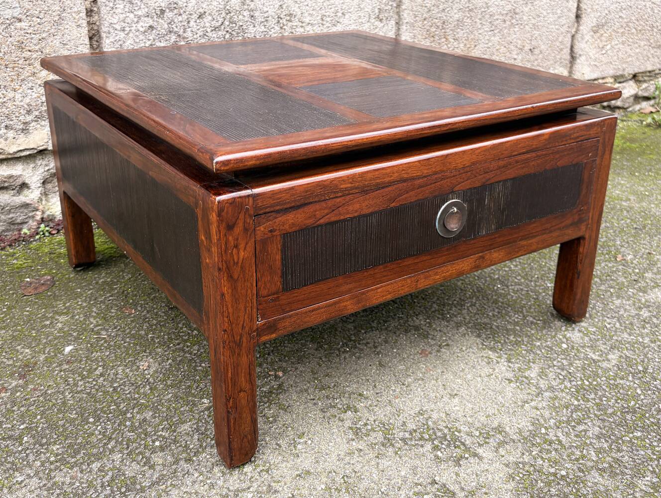 Vintage coffee table in solid wood and rattan - 1970s colonial style