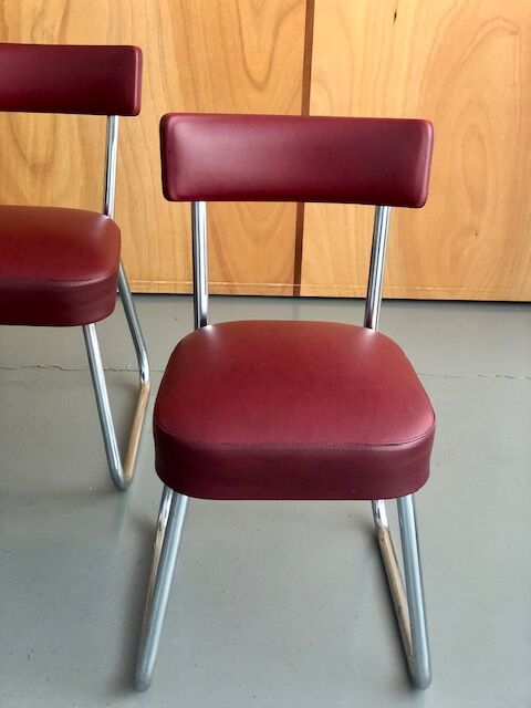 Office chairs in burgundy skaï 50s