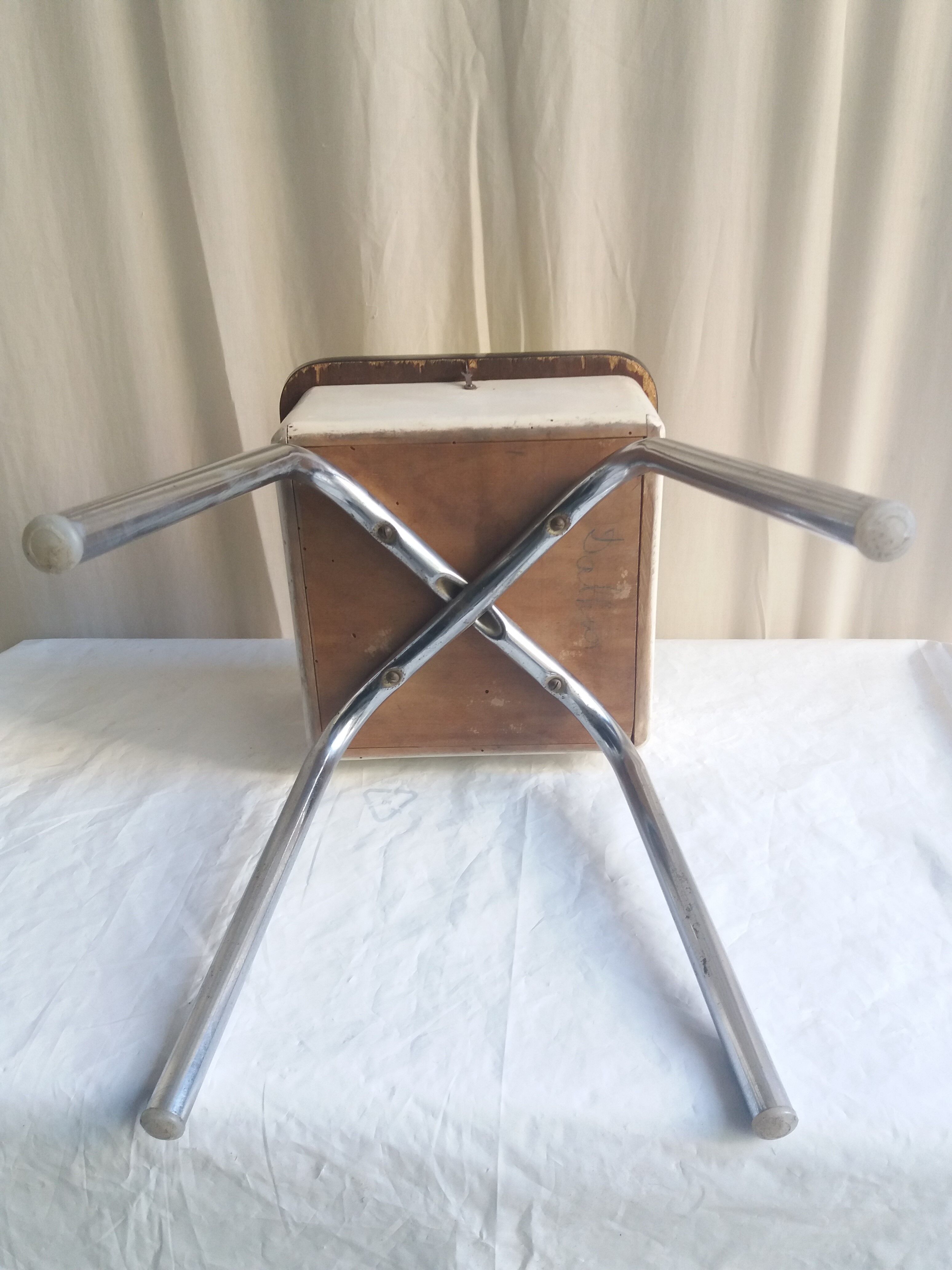 Vintage waxer stool