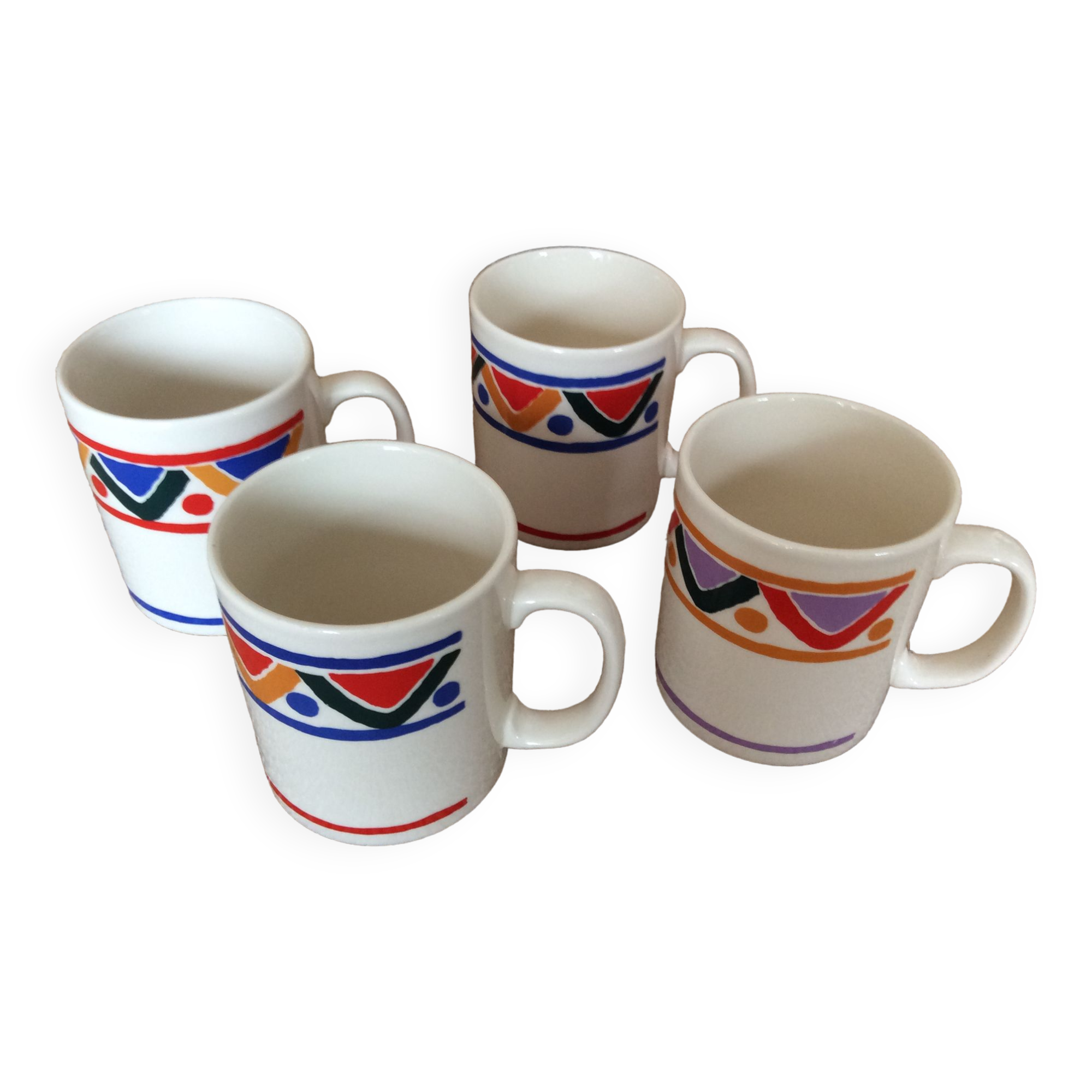 4 mugs