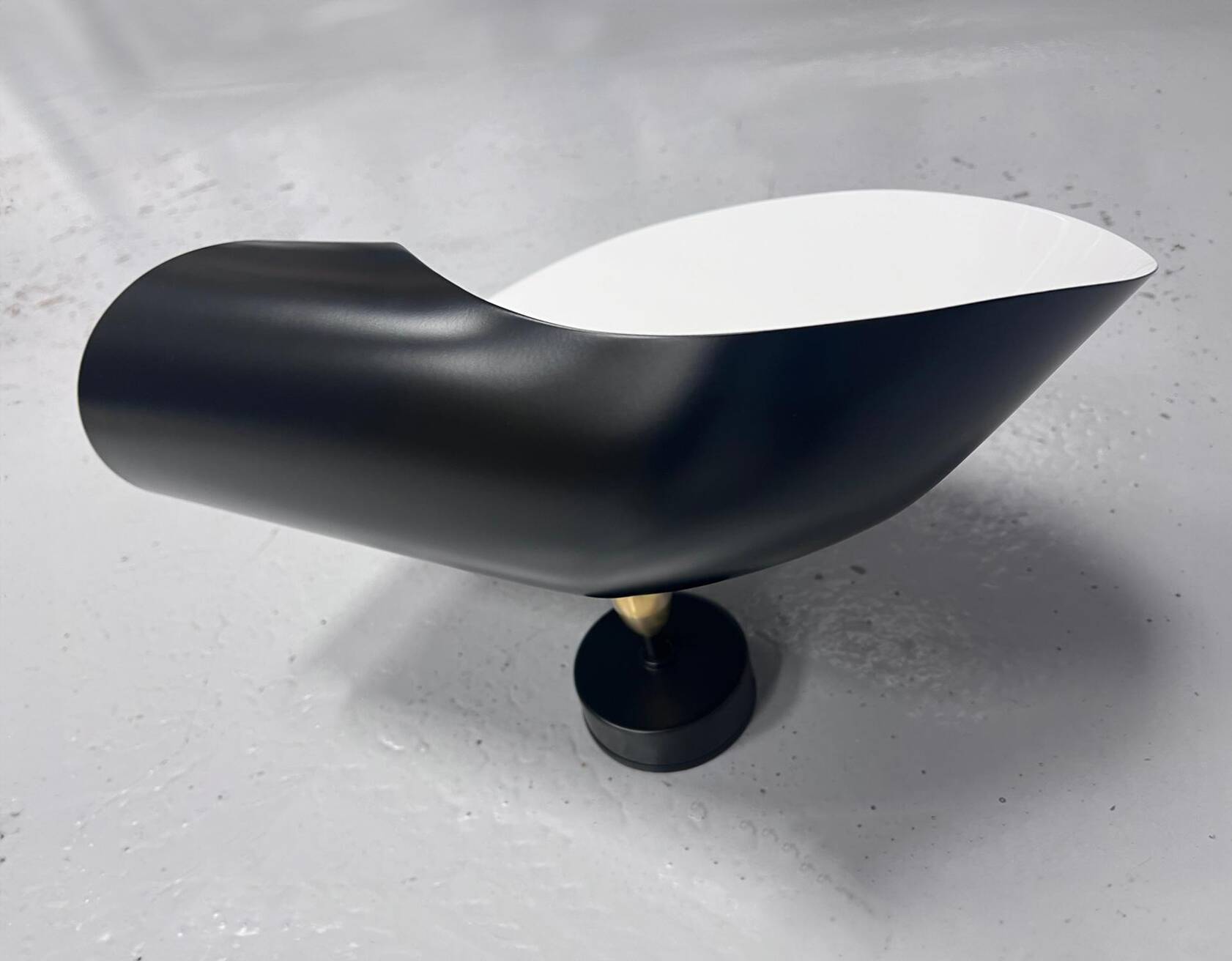 Conche Wall Lamp (Left Version)