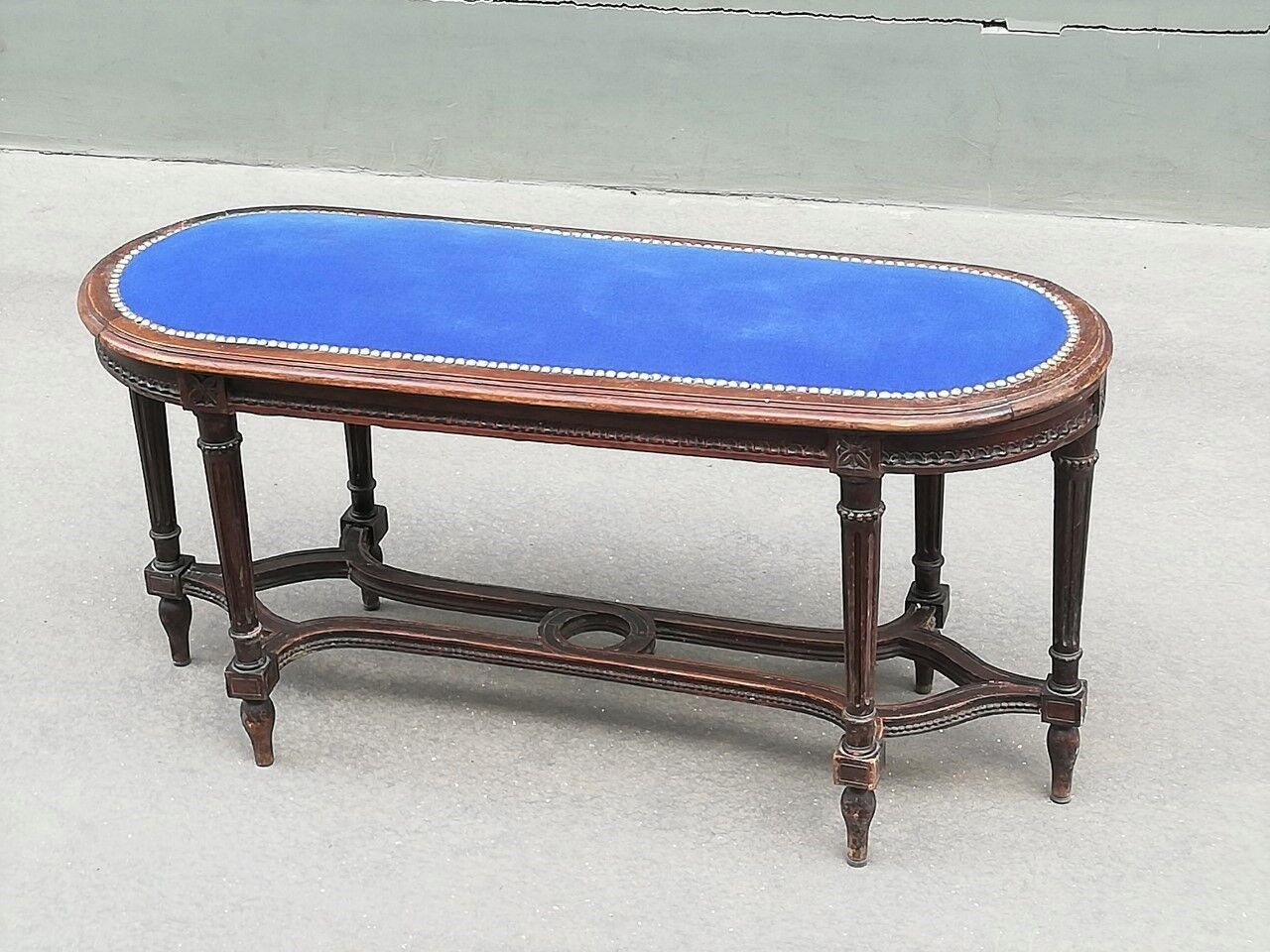 Banc en bois de style Louis XVI