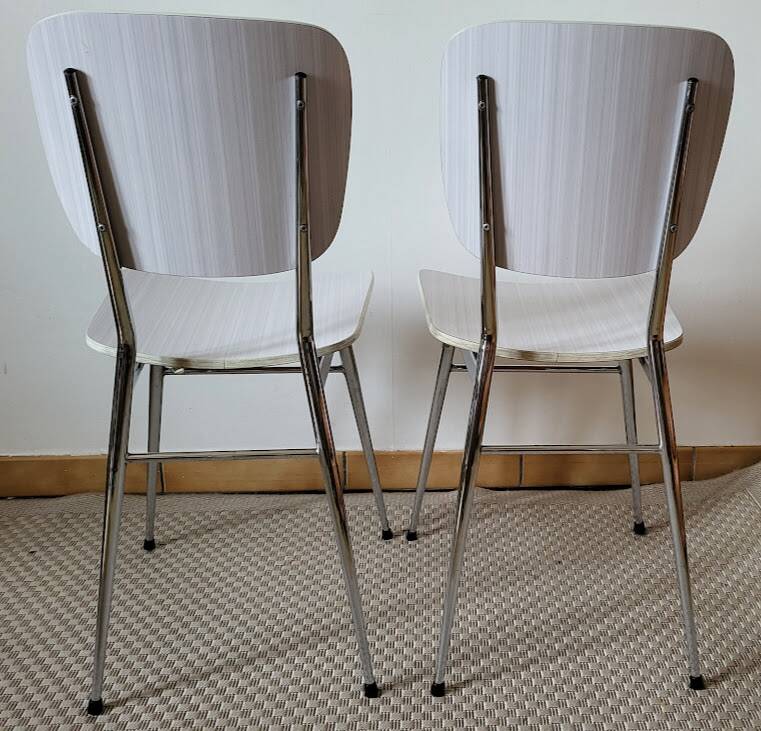 Lot de chaises formica