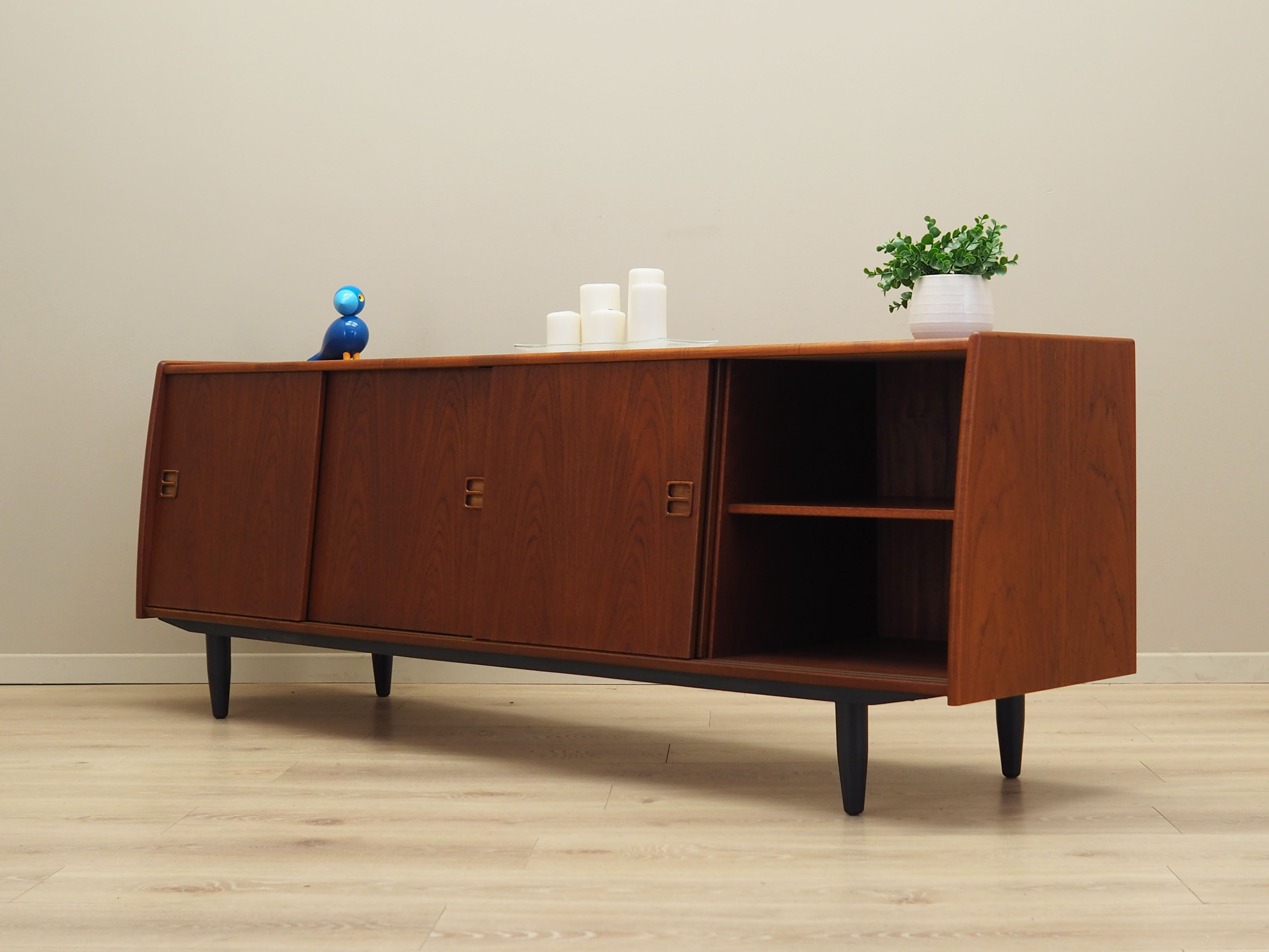 Teak sideboard, Danish design, 1970s, manufacturer Aerthoj Jensen & Molholm Herning