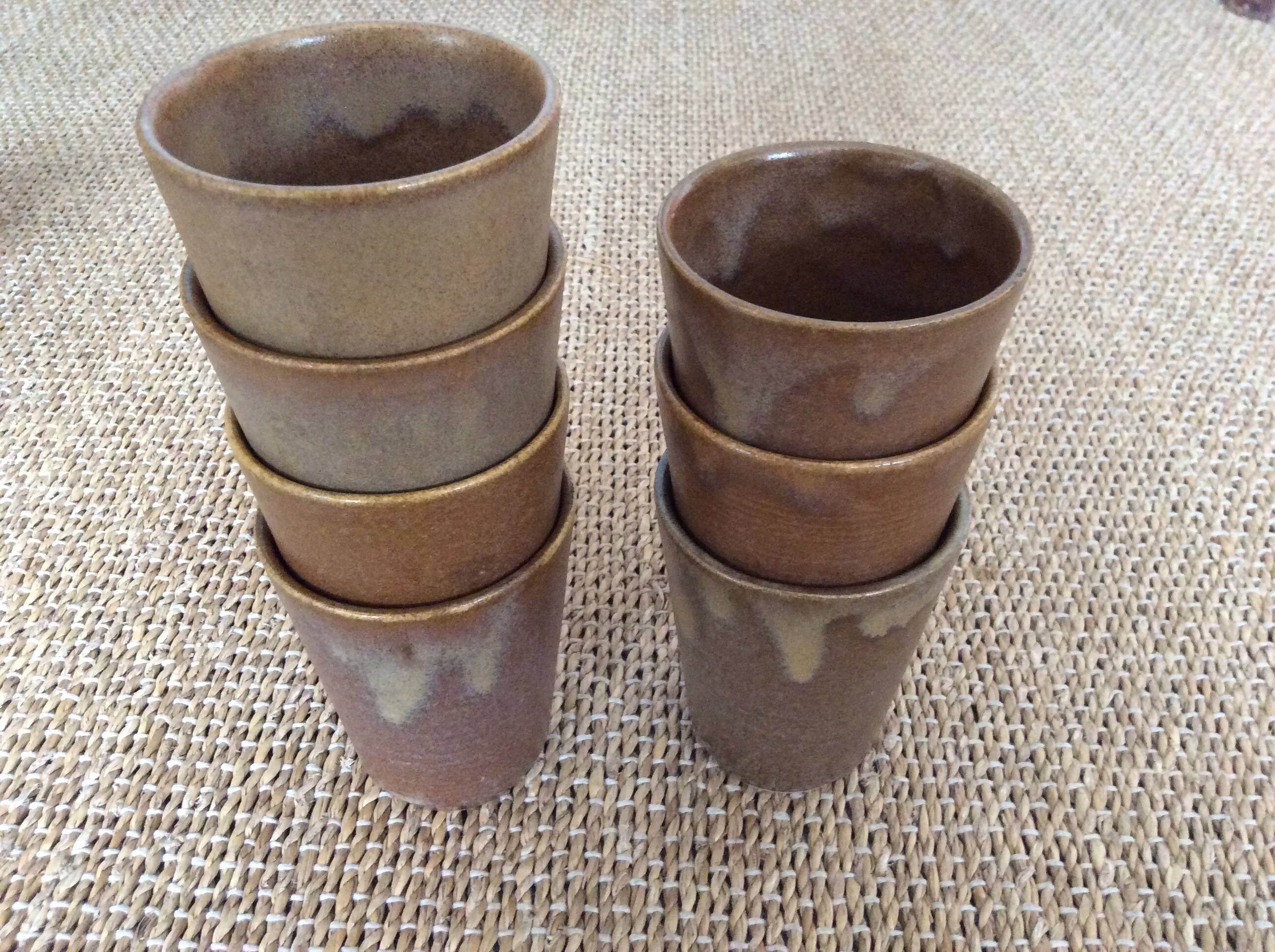 7 stoneware coffee cups