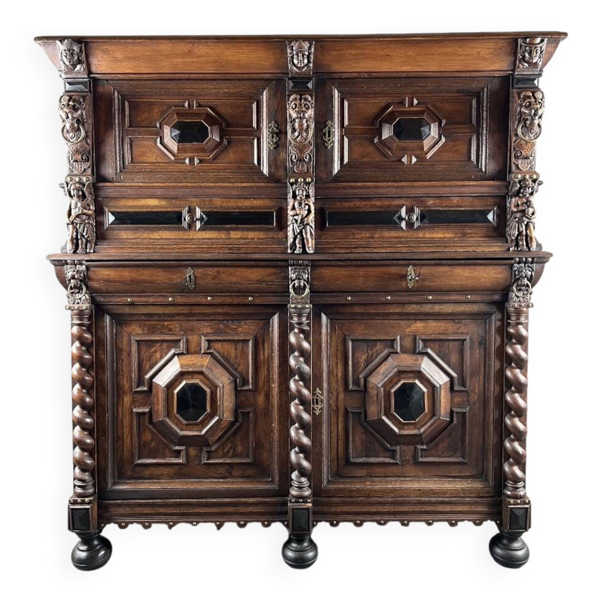 Antique carved wooden buffet in Renaissance style, late 18th / early 19th century.