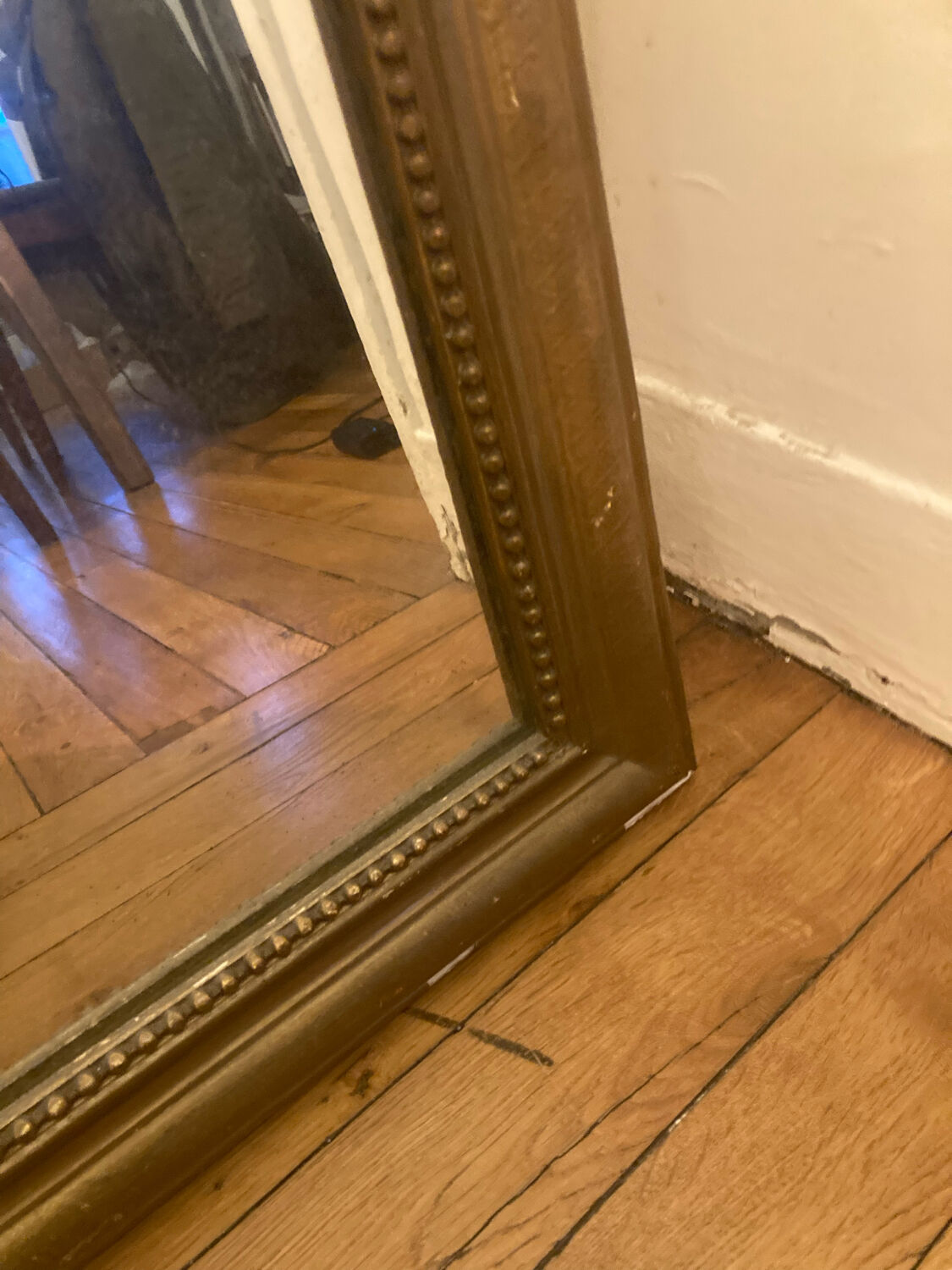 Golden mirror 54x70cm