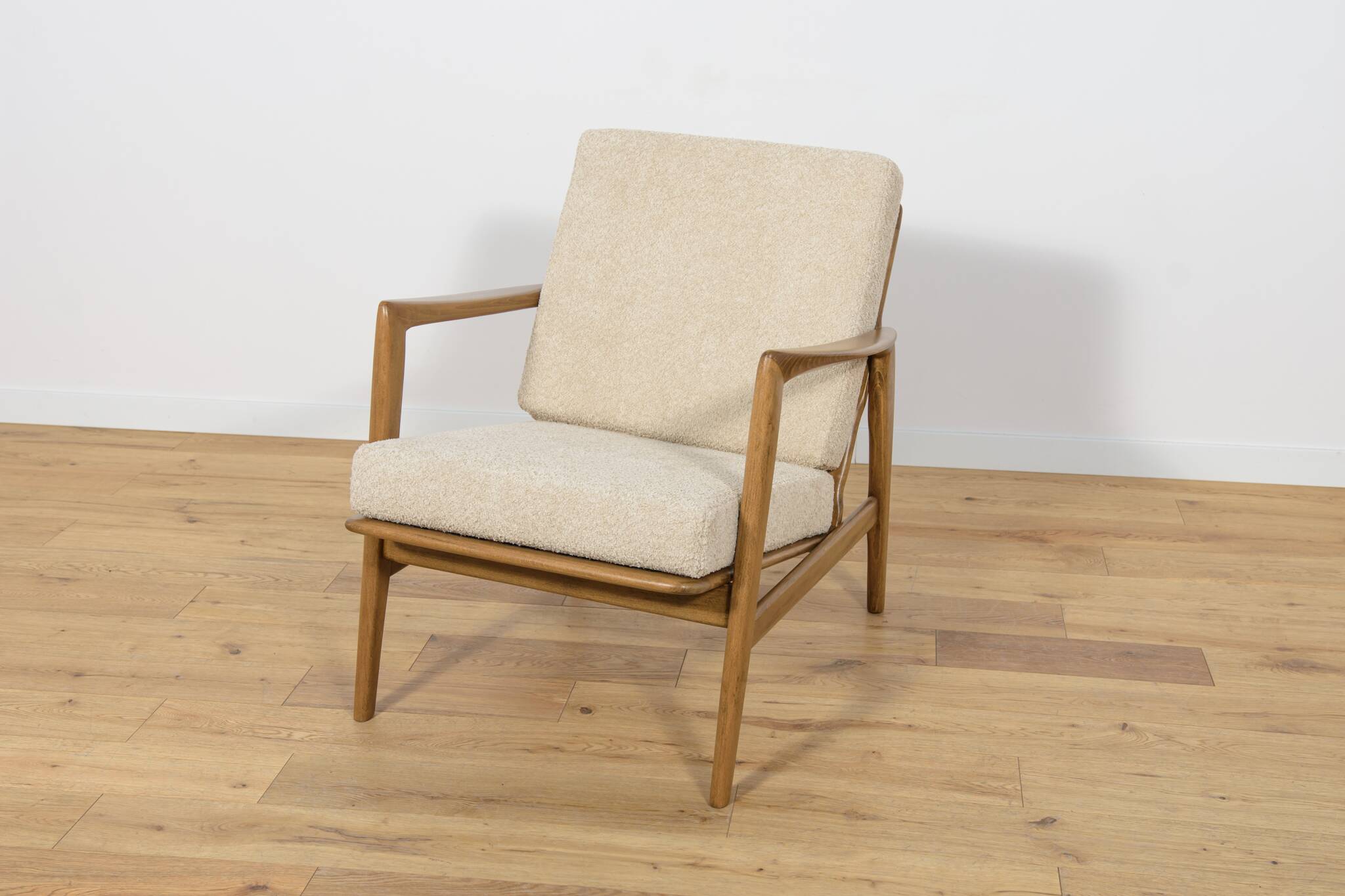 Mid-Century Model 300-139 Armchairs from Swarzędz Factory, 1960s, Set of 2