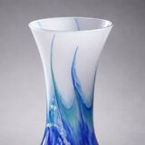 Large Murano vase in blown opaline glass with a flame pattern.