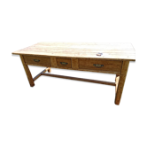 Tres ancienne table de ferme auvergnate en bois massif / 3 grands tiroirs