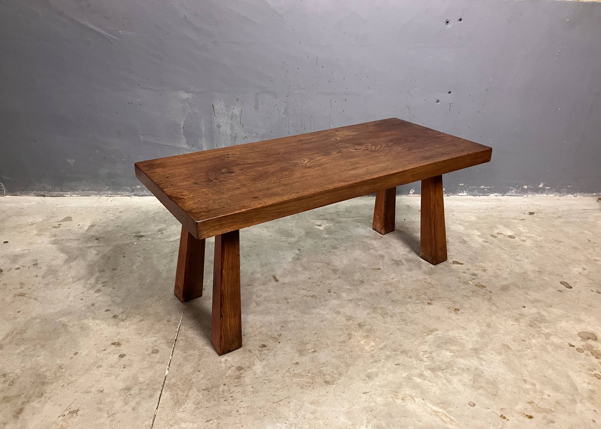 Table d'appoint brutaliste en chêne des années 70, table basse, banc