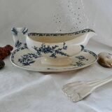 Gravy boat