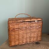 Small vintage wicker chest with clasp
