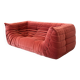 Canapé Togo vintage deux places avec accoudoirs en velours bordeaux par Michel Ducaroy pour Ligne Roset, années 1970.