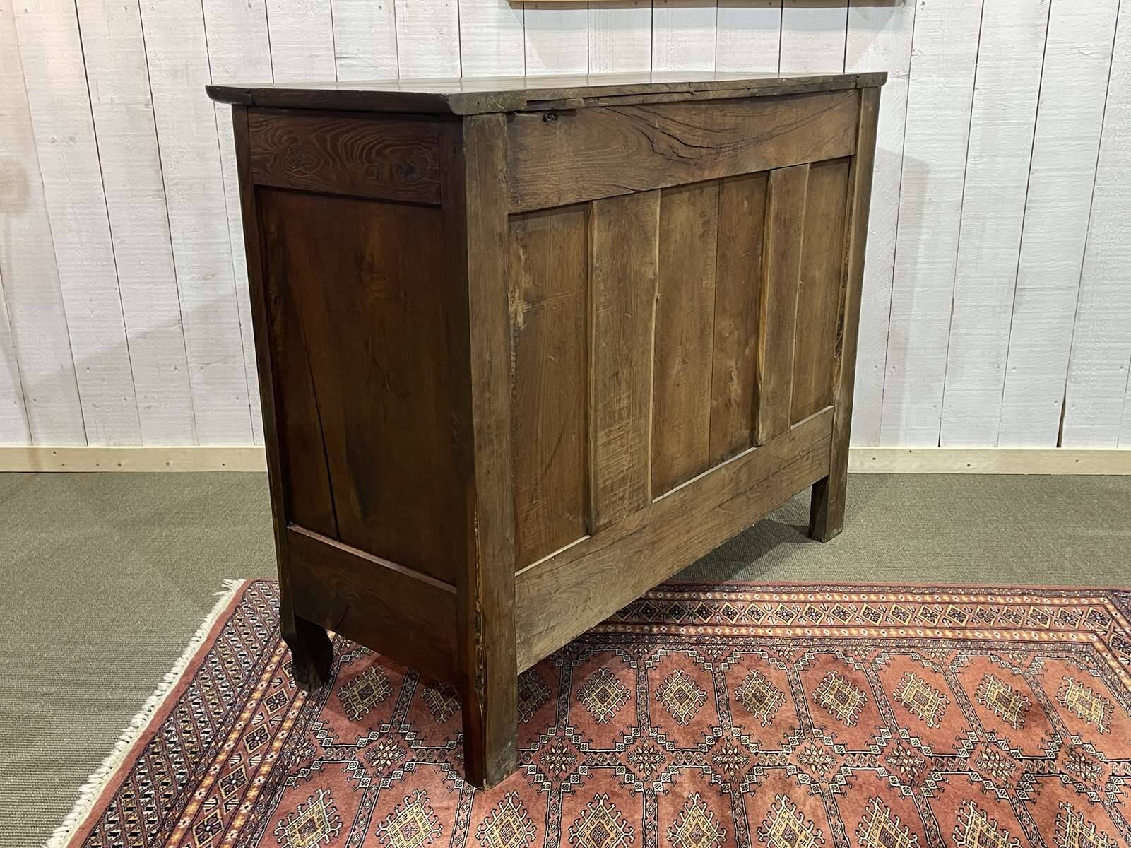 Buffet breton en châtaignier début XXème
