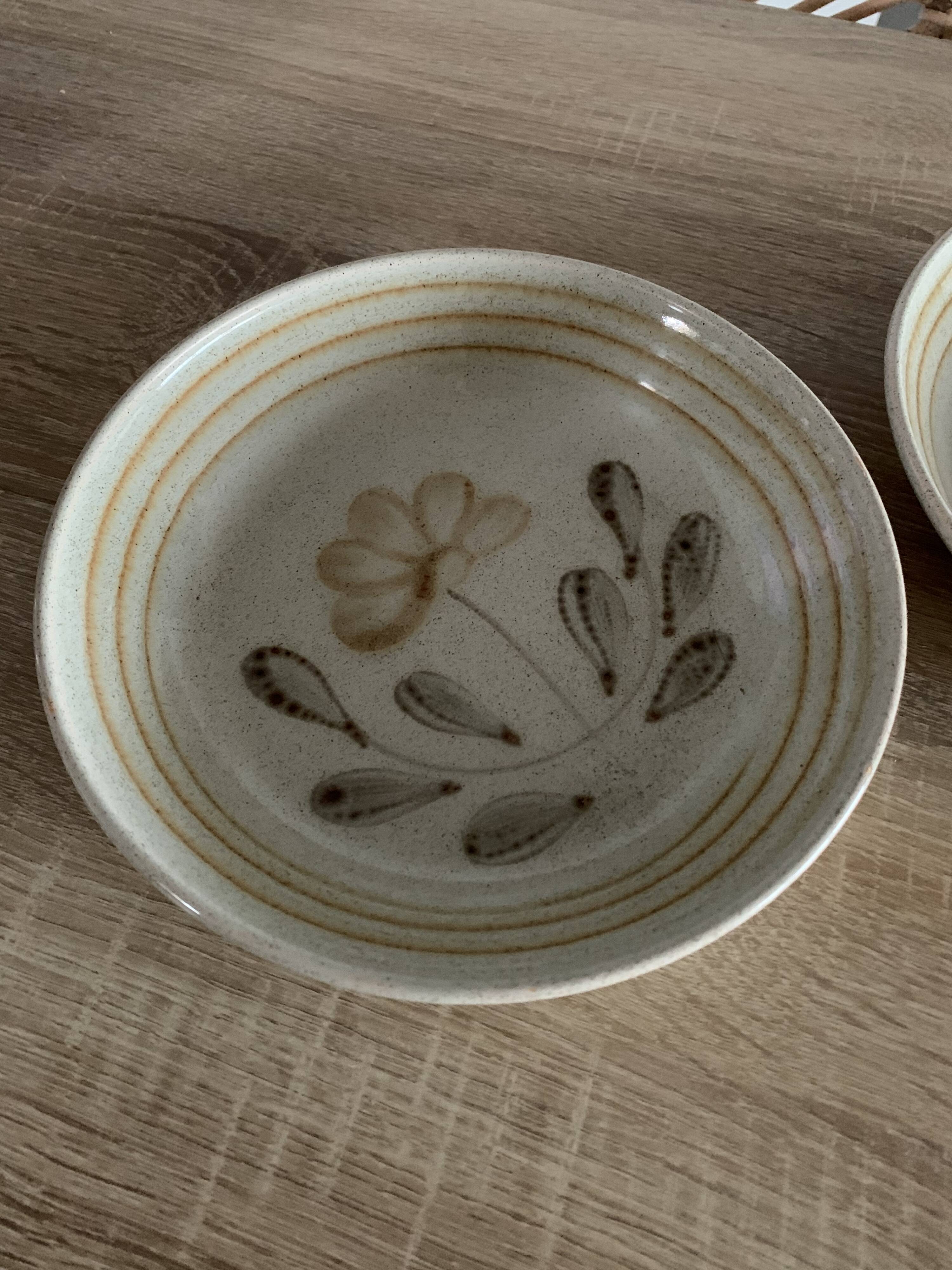 Lot 2 assiettes Digoin Sarreguemines