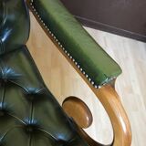 Fauteuil Chesterfield en cuir vert vintage