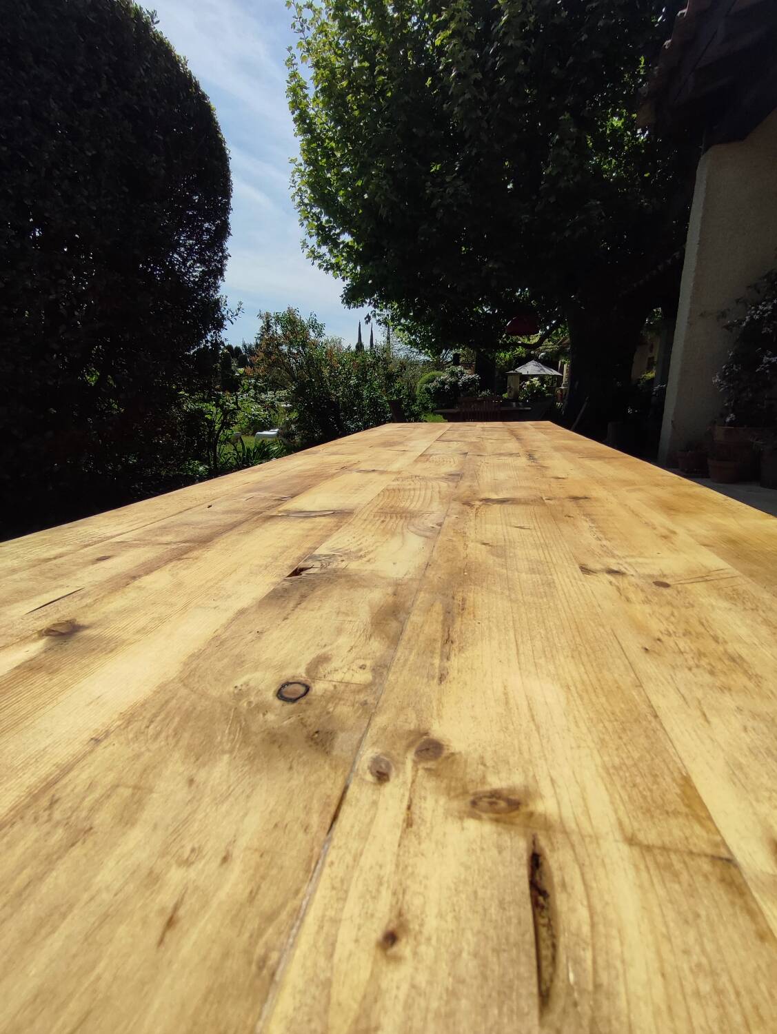 Solid pine table for 10 people.