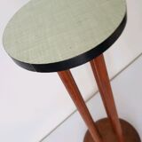 Harness wood and formica