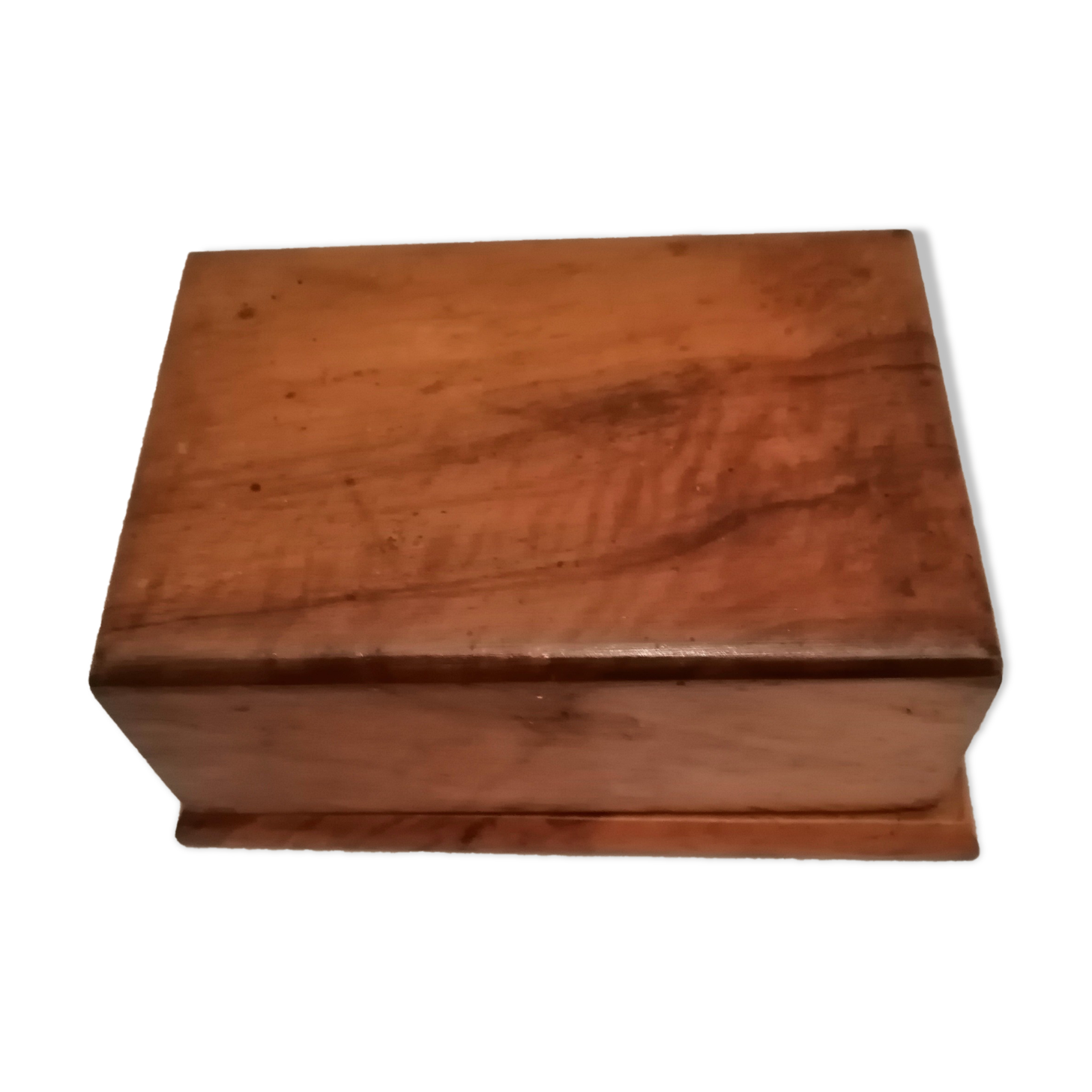 Wooden cigarette box