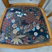 2 chairs in boys and fabrics
