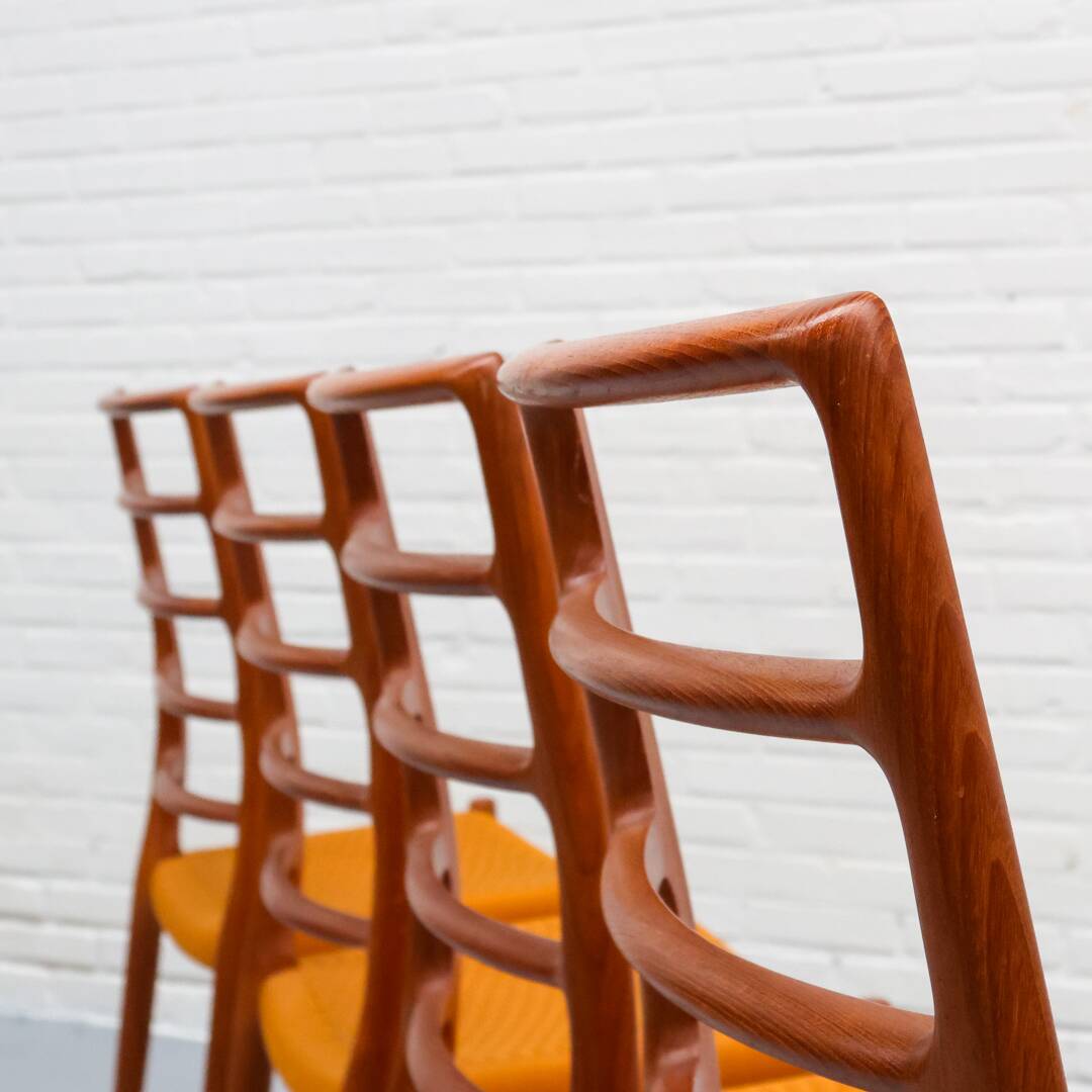 Niels Møller Dining Chairs Model 82