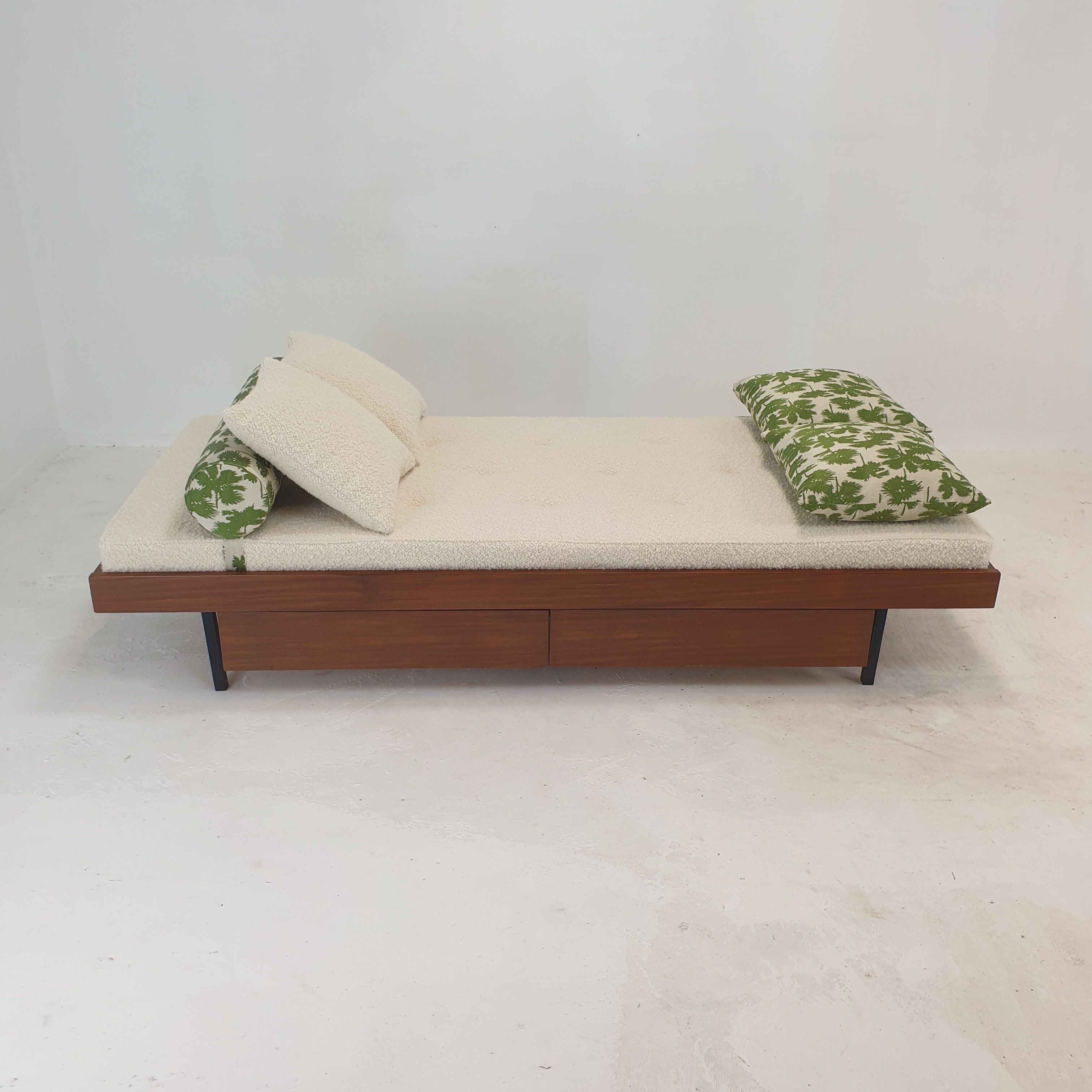 Daybed, 1960s