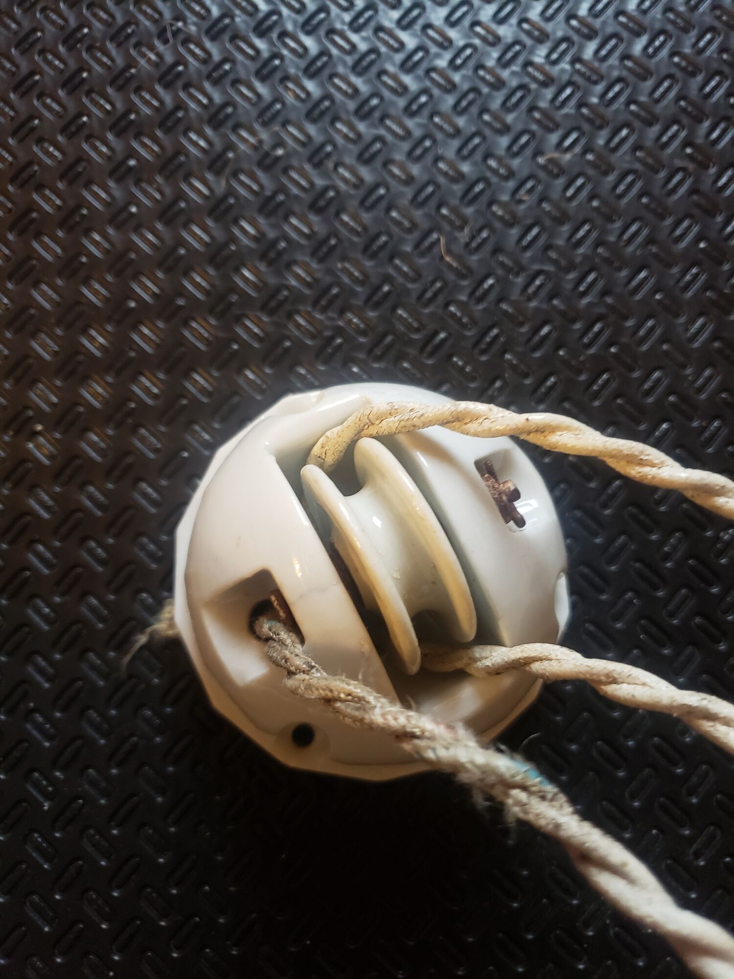 Ancient suspension up and down porcelain and white opaline