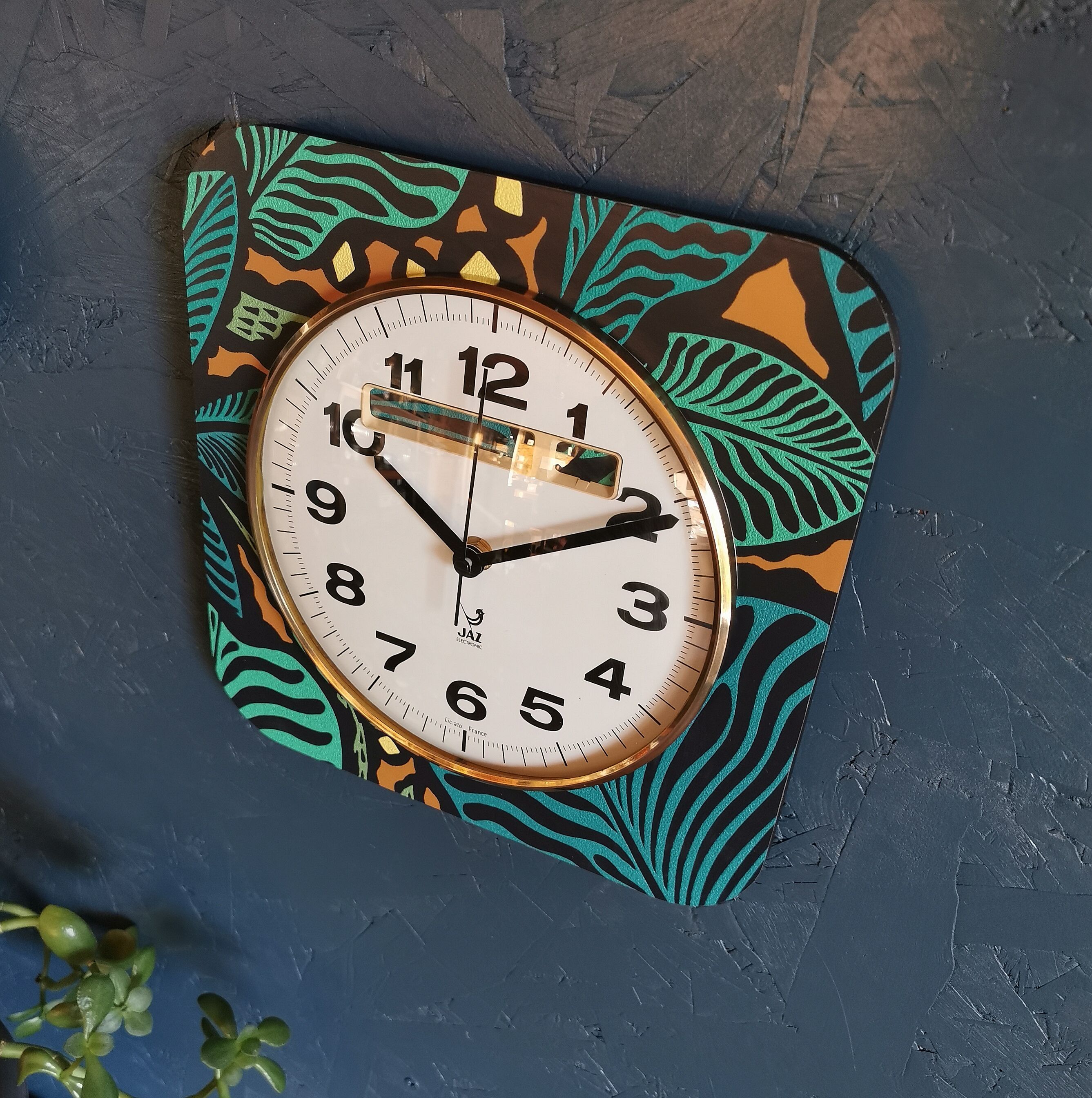 Horloge vintage pendule murale silencieuse carrée "Jaz vert noir"