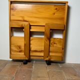 Vintage dessert table