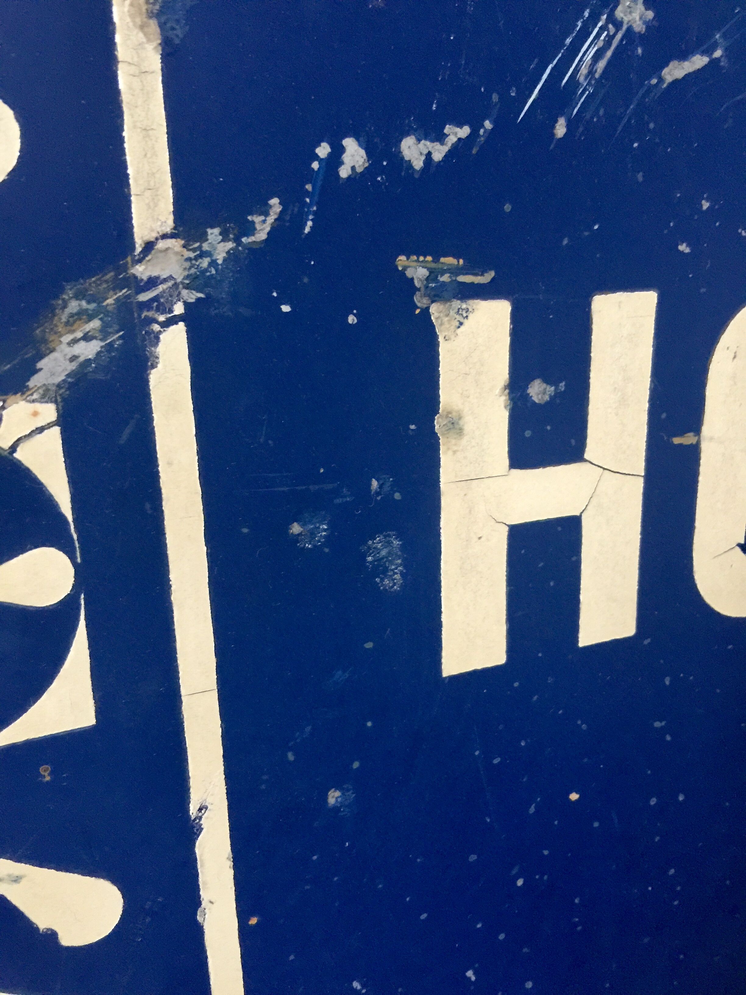 Two-sided iron plate Hotel and pottery