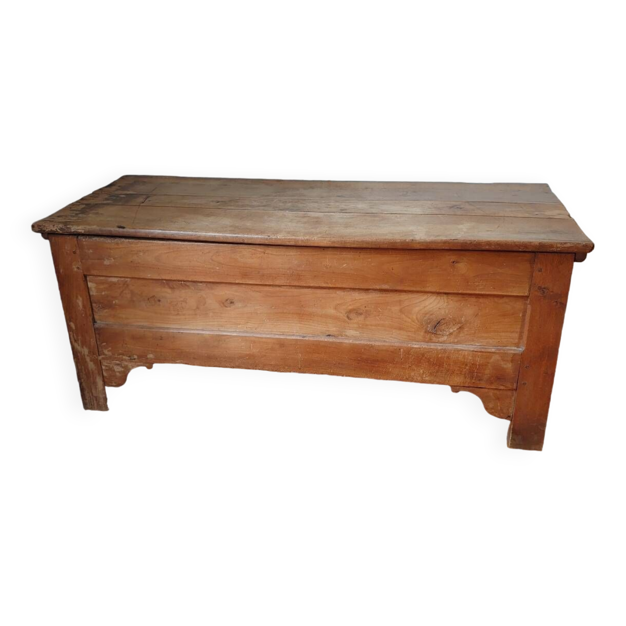 Chest / box