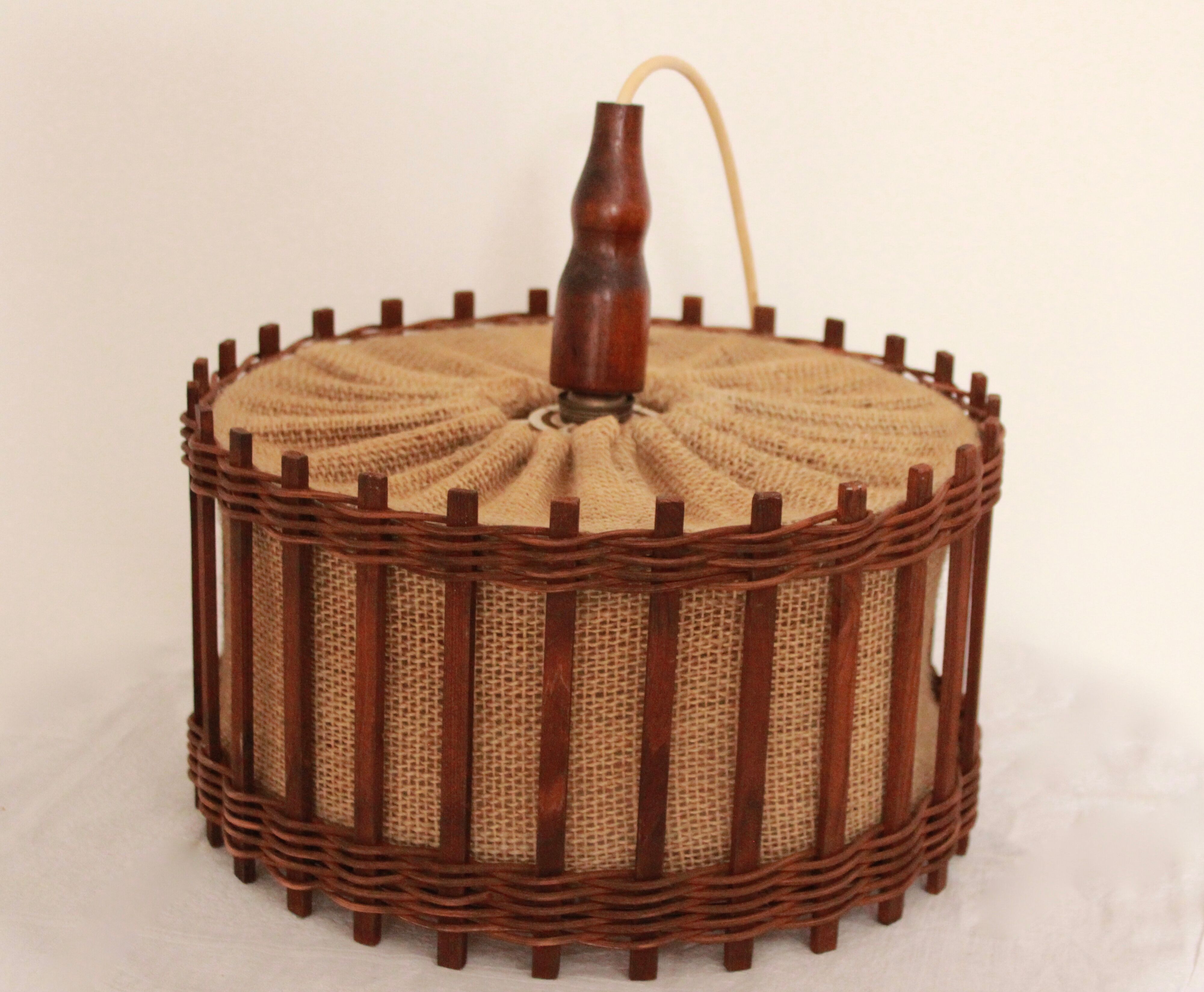 Pair of rattan suspensions